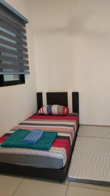 Conezion 3-Bedroom Condo @ Ioi City Mall Putrajaya Серданг Екстериор снимка